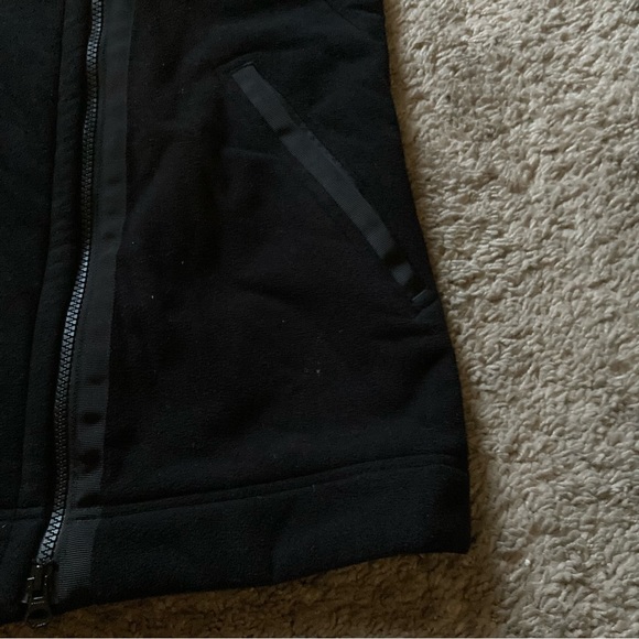 Lululemon Jacket - Picture 6 of 12